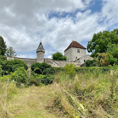 Domaine De Migny Villa Saint-Cyran-du-Jambot Luaran gambar